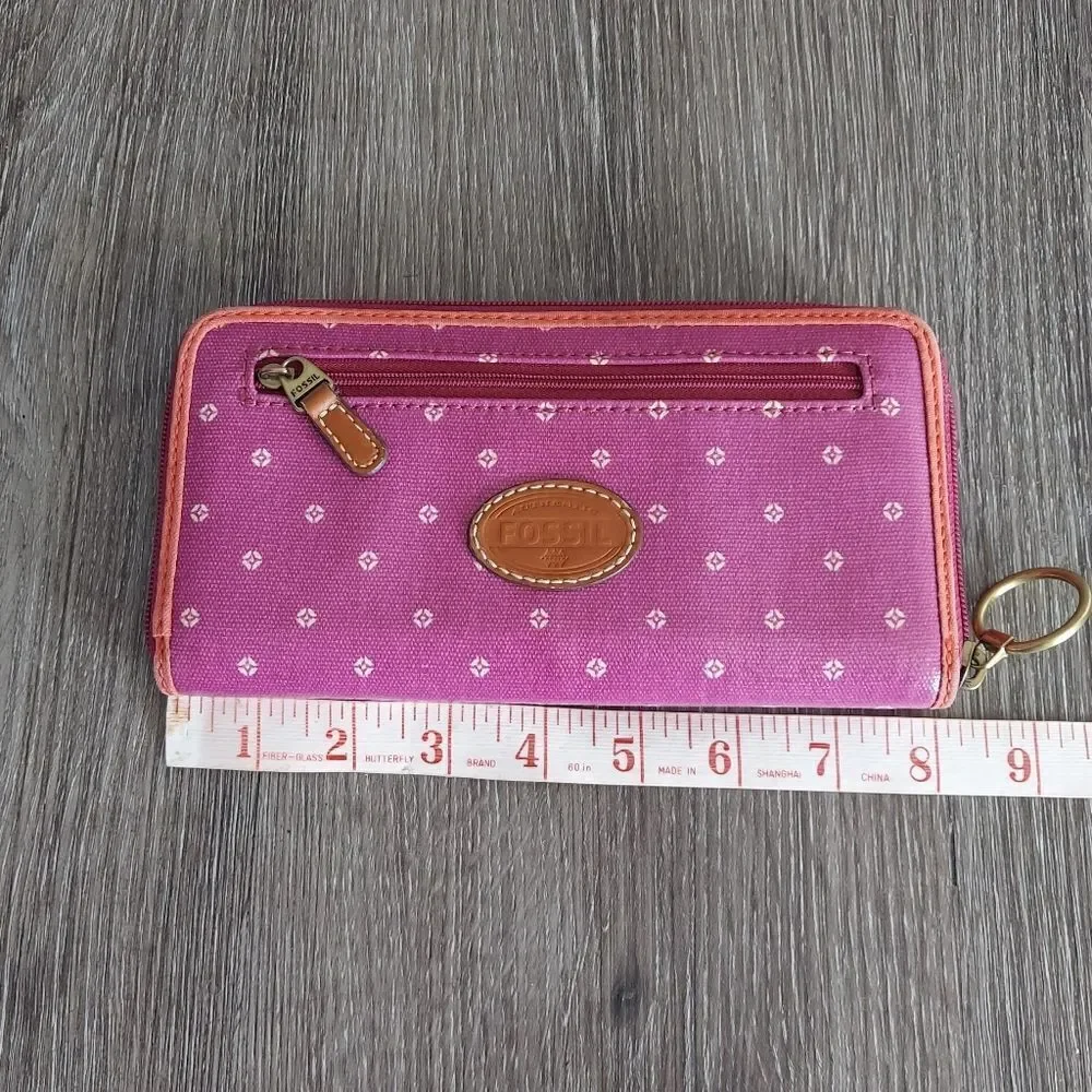 Fossil Magenta Coated Canvas Leather Trim Zip Around Credit Card Wallet